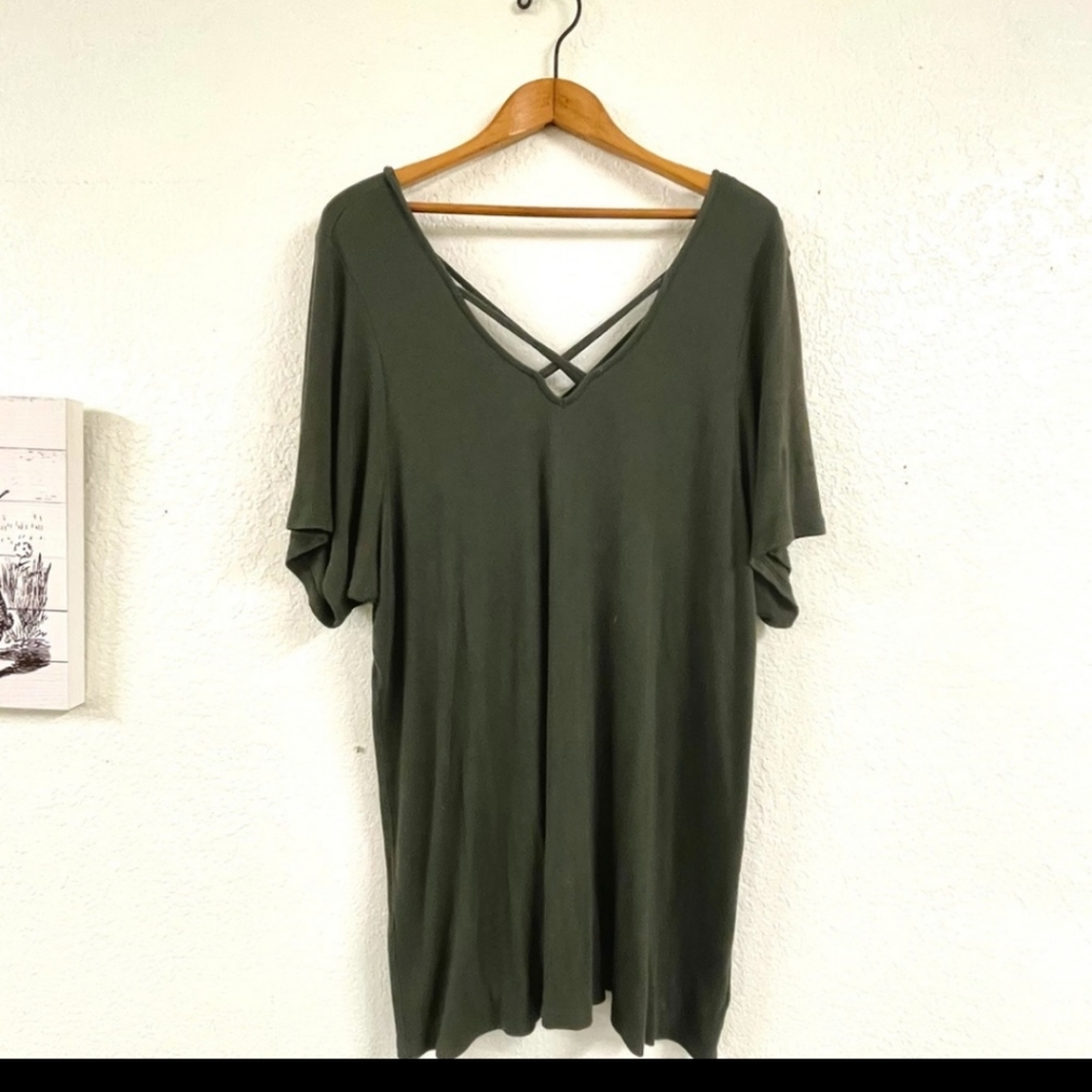 Torrid Olive Green Short Sleeve Tee